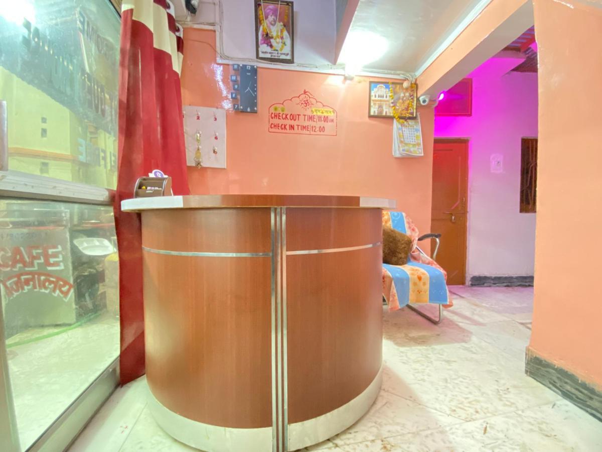 Hotel Shri Mahant Orchha 5 Mint Walking From Ram Raja Temple Экстерьер фото