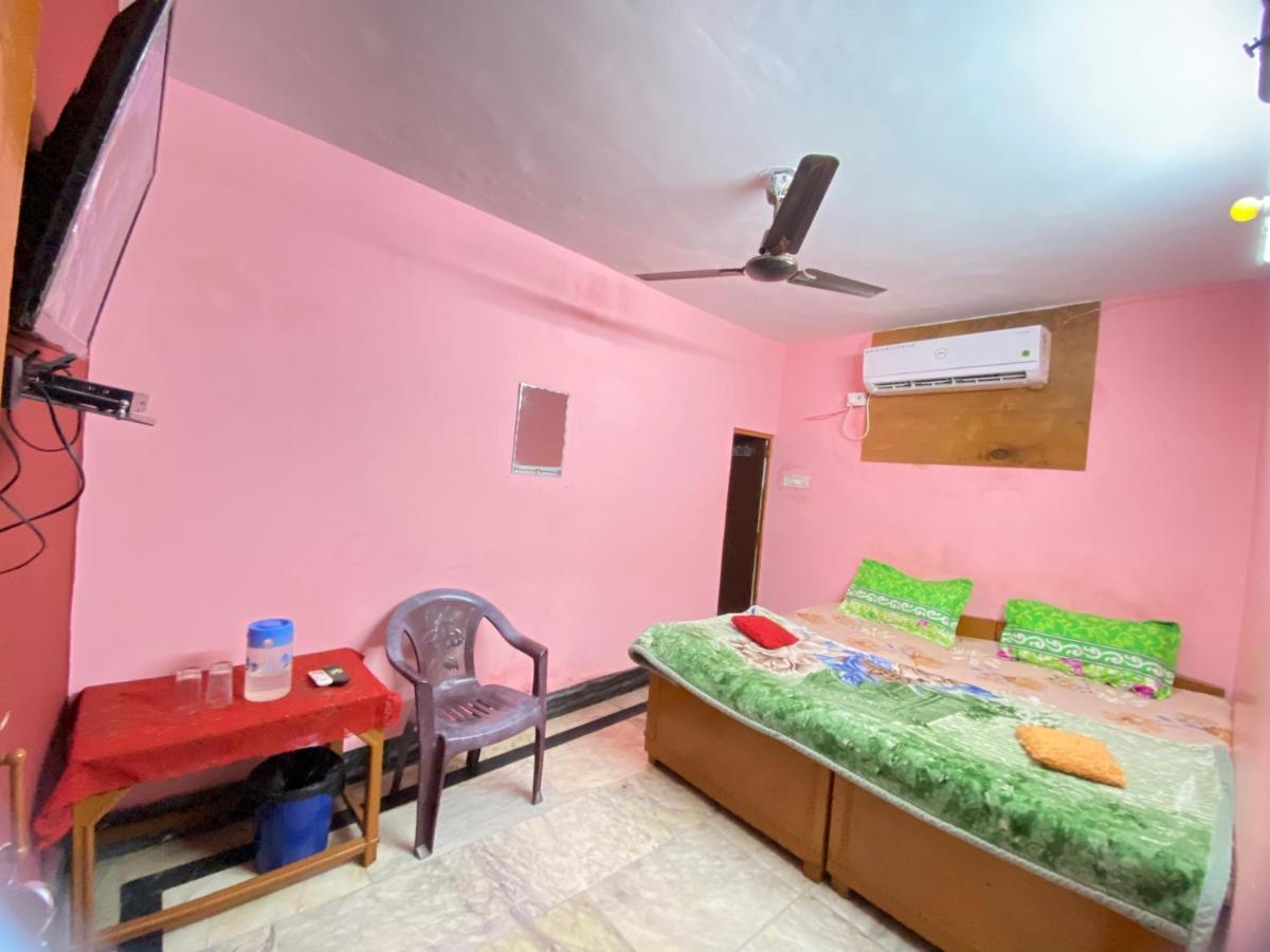 Hotel Shri Mahant Orchha 5 Mint Walking From Ram Raja Temple Экстерьер фото