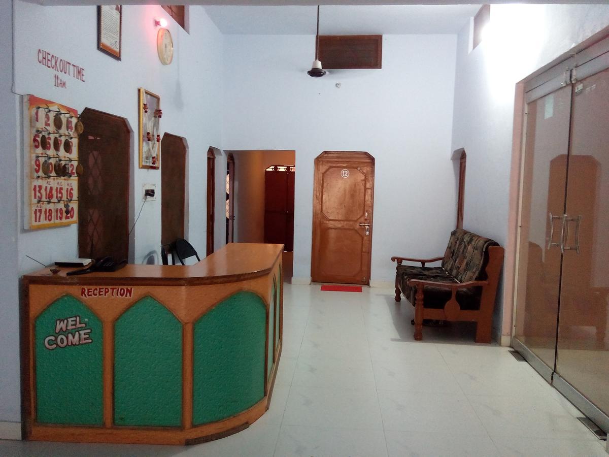 Hotel Shri Mahant Orchha 5 Mint Walking From Ram Raja Temple Экстерьер фото