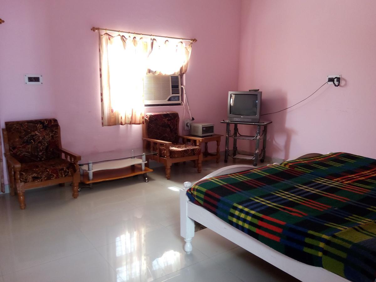Hotel Shri Mahant Orchha 5 Mint Walking From Ram Raja Temple Экстерьер фото