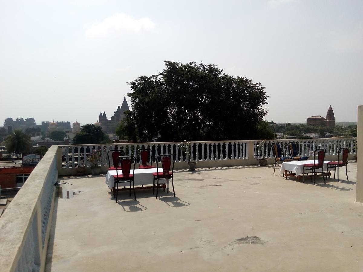 Hotel Shri Mahant Orchha 5 Mint Walking From Ram Raja Temple Экстерьер фото