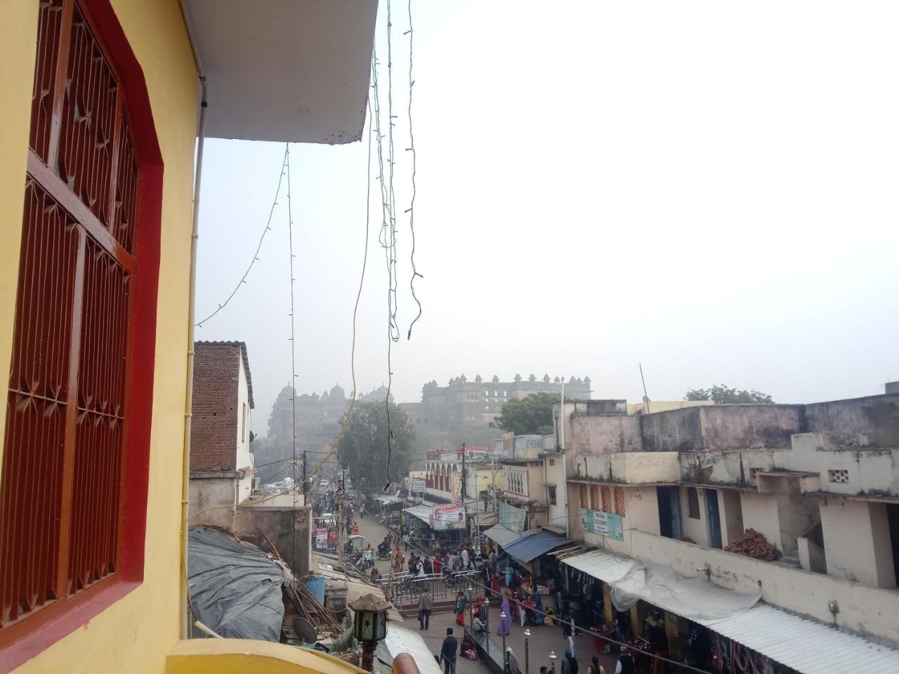 Hotel Shri Mahant Orchha 5 Mint Walking From Ram Raja Temple Экстерьер фото